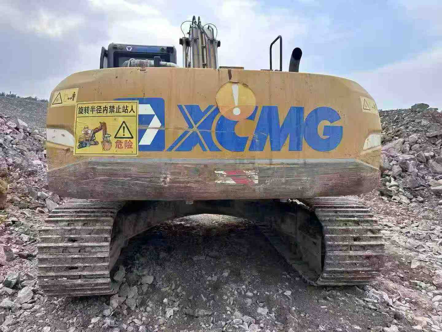 Acheter Pelle XCMG XE270DK d'occasion / 2