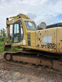 Buy Komatsu PC200-6 Used Excavator / 2 Buy Komatsu PC200-6 Used Excavator / 2