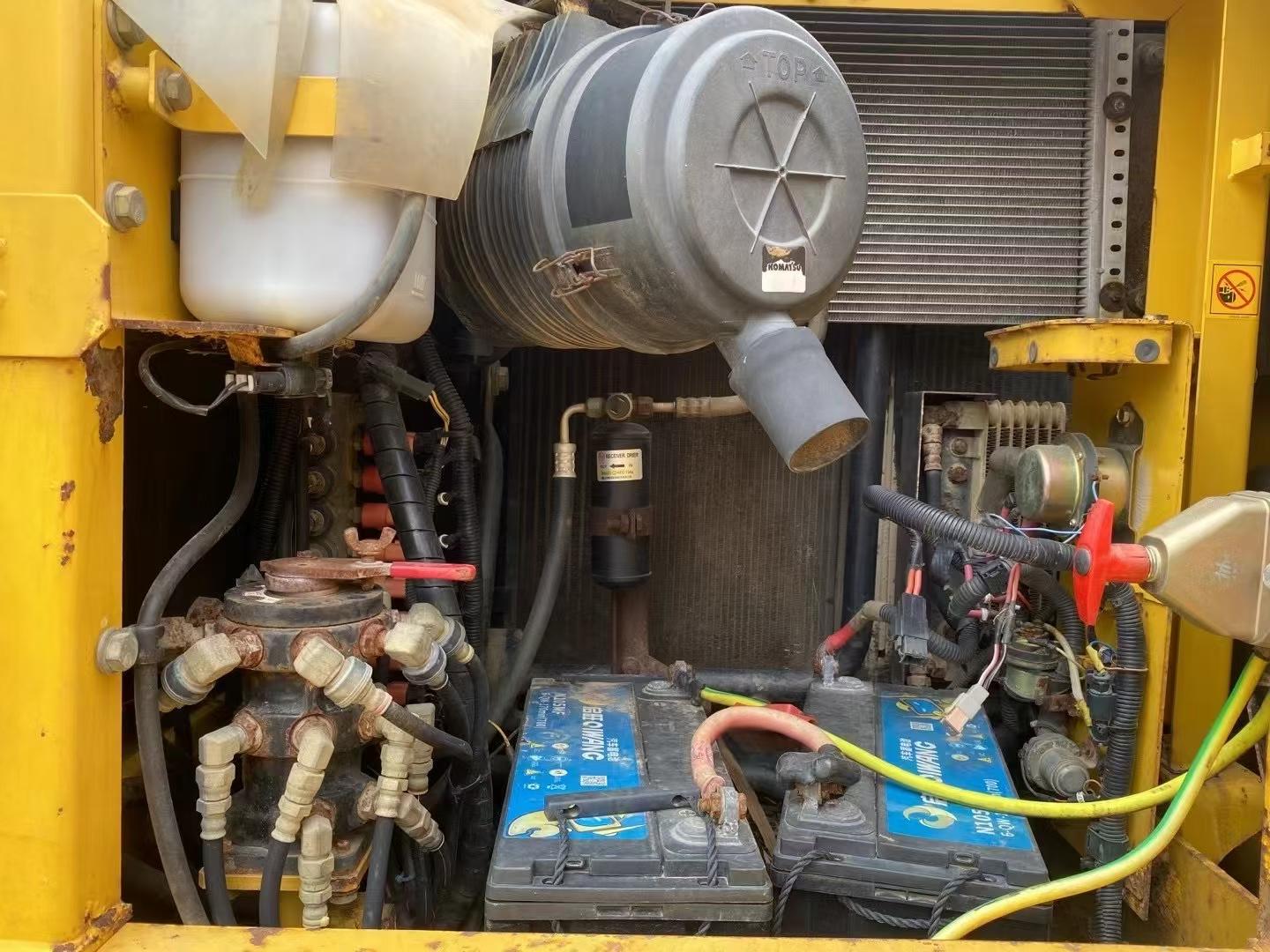 Buy Komatsu PC120-8 Used Excavator / 6