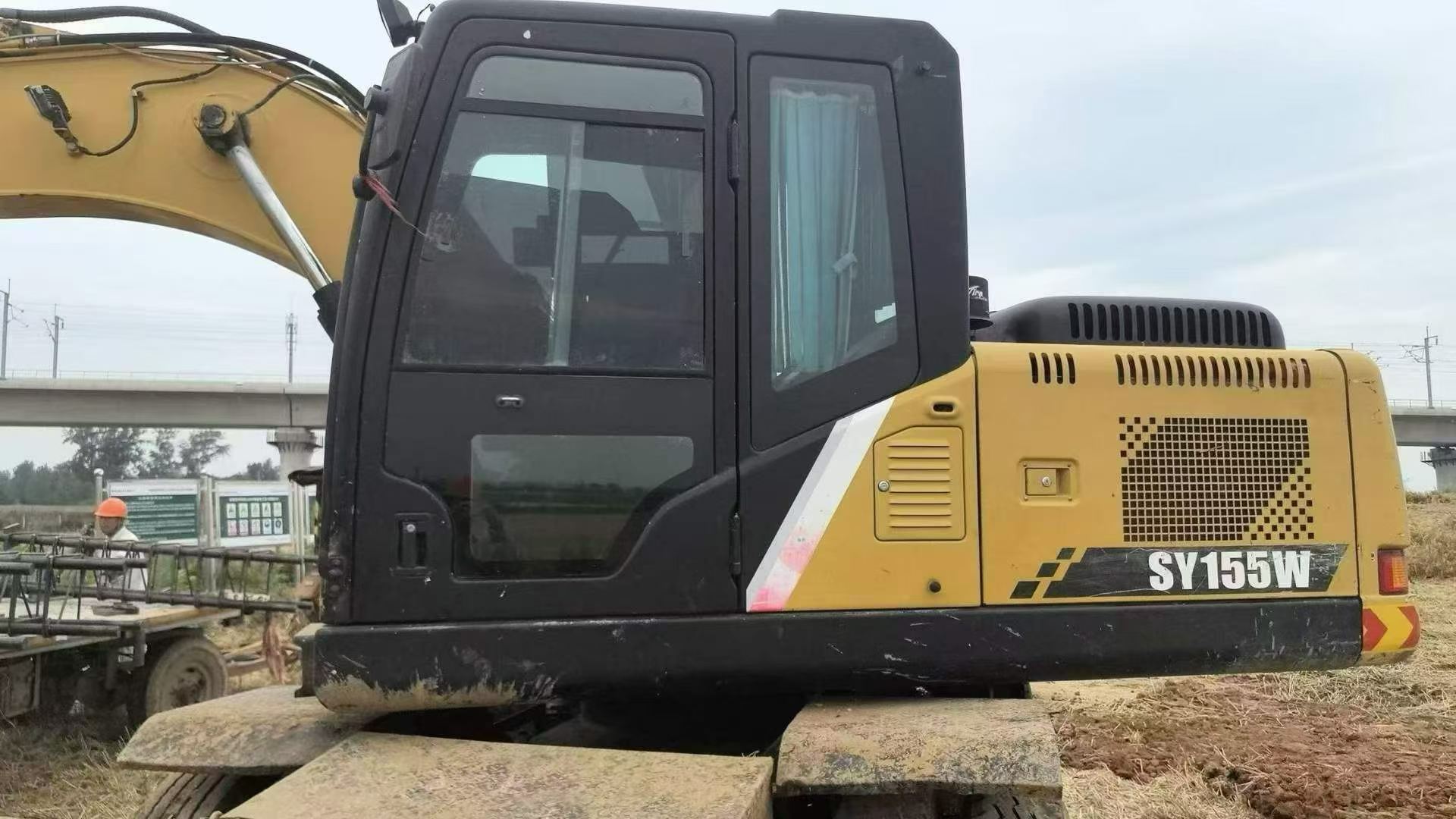 Buy Sany SY155C Used Excavator / 3 Buy Sany SY155C Used Excavator / 3