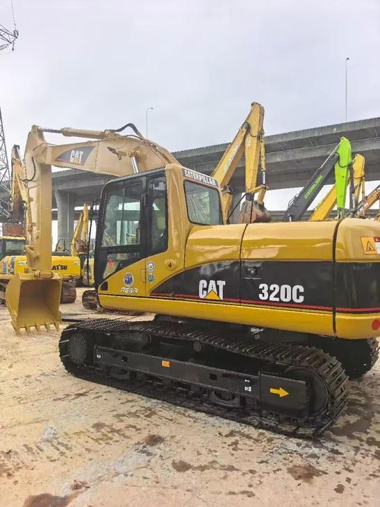 Buy Caterpillar 320C Used Excavator / 1