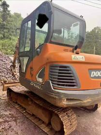 Buy Doosan DX55W Used Excavator / 3 Buy Doosan DX55W Used Excavator / 3