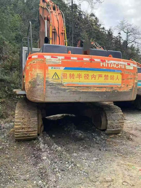 Buy Hitachi ZX450-6 Used Excavator / 1
