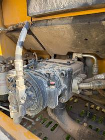 Buy JohnDeere E210LC Used Excavator / 7 Buy JohnDeere E210LC Used Excavator / 7