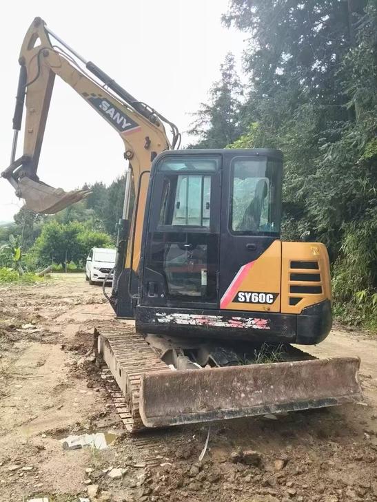 Buy Sany SY60 Used Excavator / 1