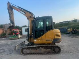 Buy XCMG XE60 Used Excavator / 2 Buy XCMG XE60 Used Excavator / 2