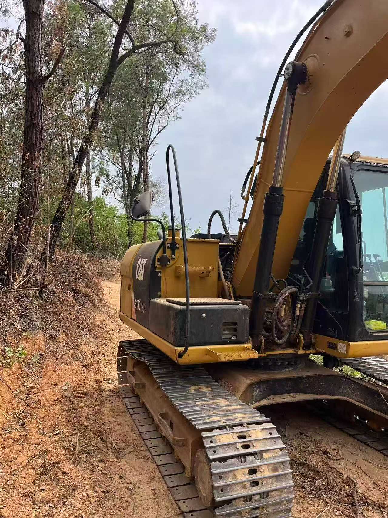 Buy Caterpillar 313D Used Excavator / 3 Buy Caterpillar 313D Used Excavator / 3