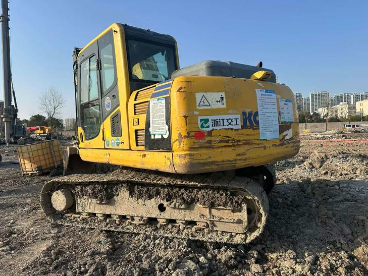 Buy Komatsu PC120-8 Used Excavator / 1