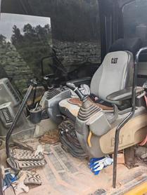 Buy Caterpillar 307B Used Excavator / 9 Buy Caterpillar 307B Used Excavator / 9