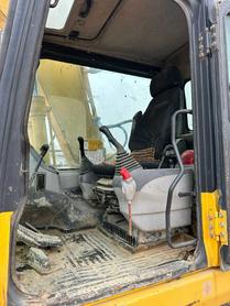 Buy Komatsu PC110-7 Used Excavator / 8 Buy Komatsu PC110-7 Used Excavator / 8