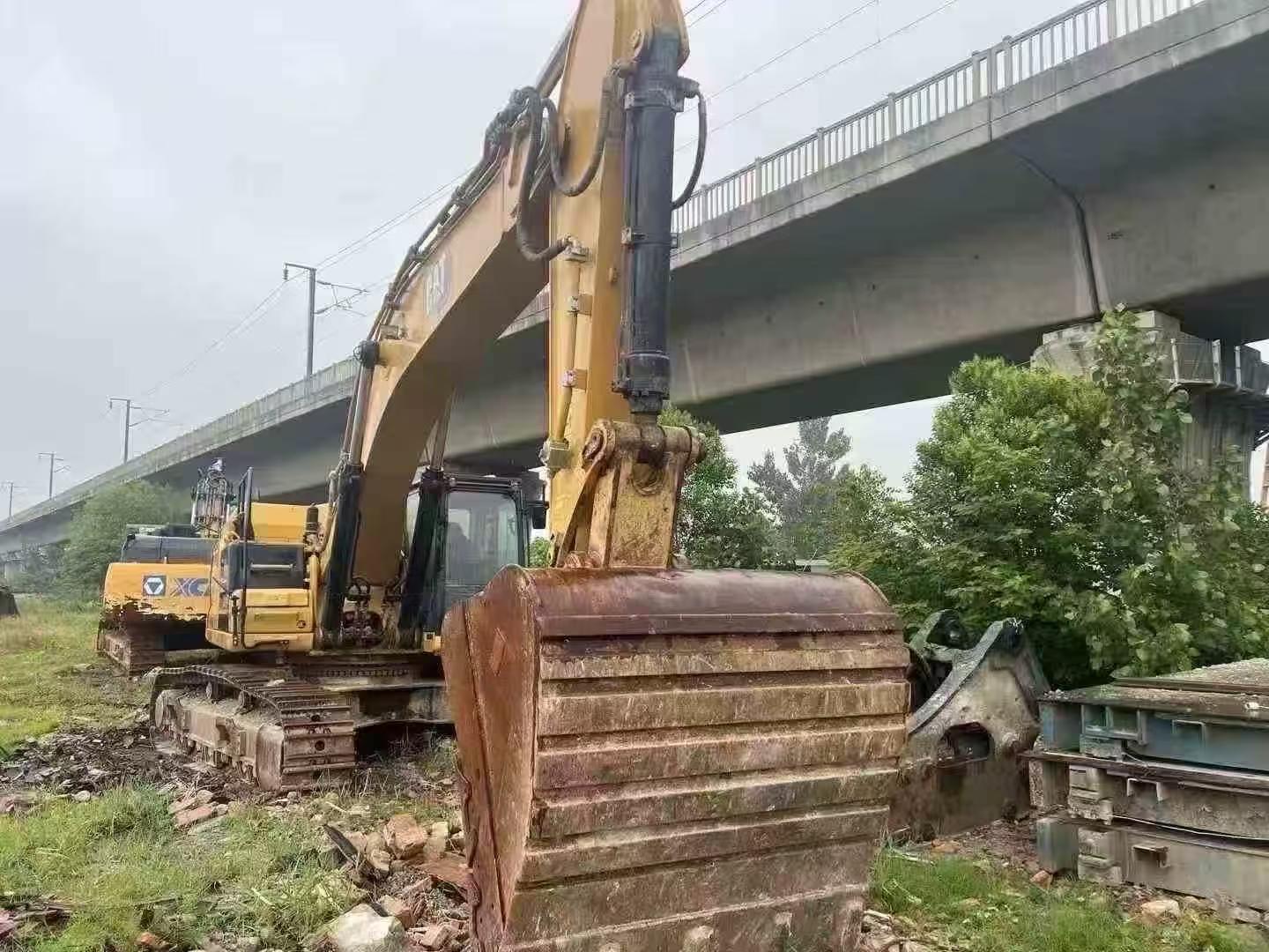 Buy Caterpillar 349E Used Excavator / 2 Buy Caterpillar 349E Used Excavator / 2