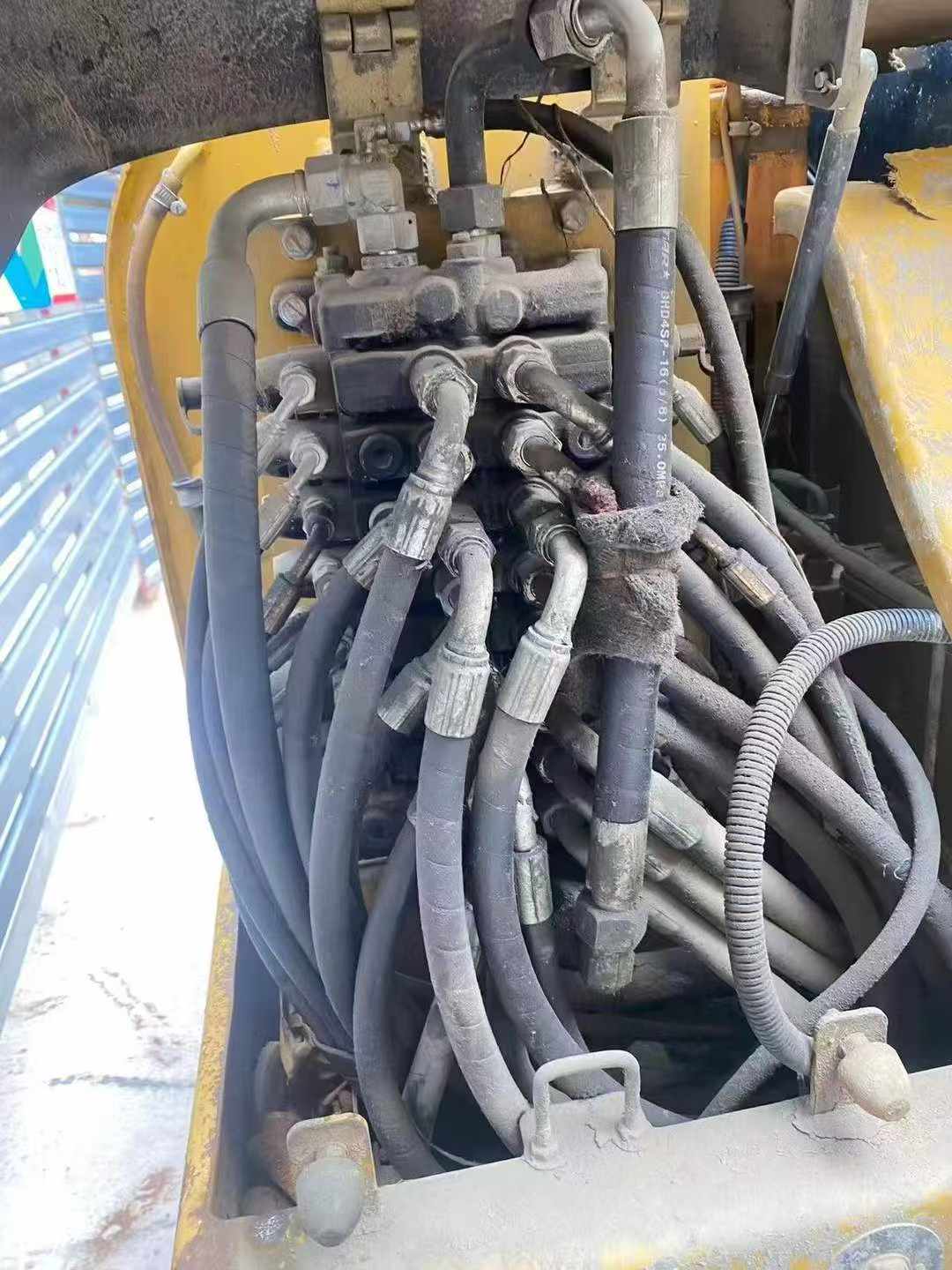 Buy XCMG XE60 Used Excavator / 3