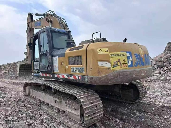 Buy XCMG XE270DK Used Excavator / 1