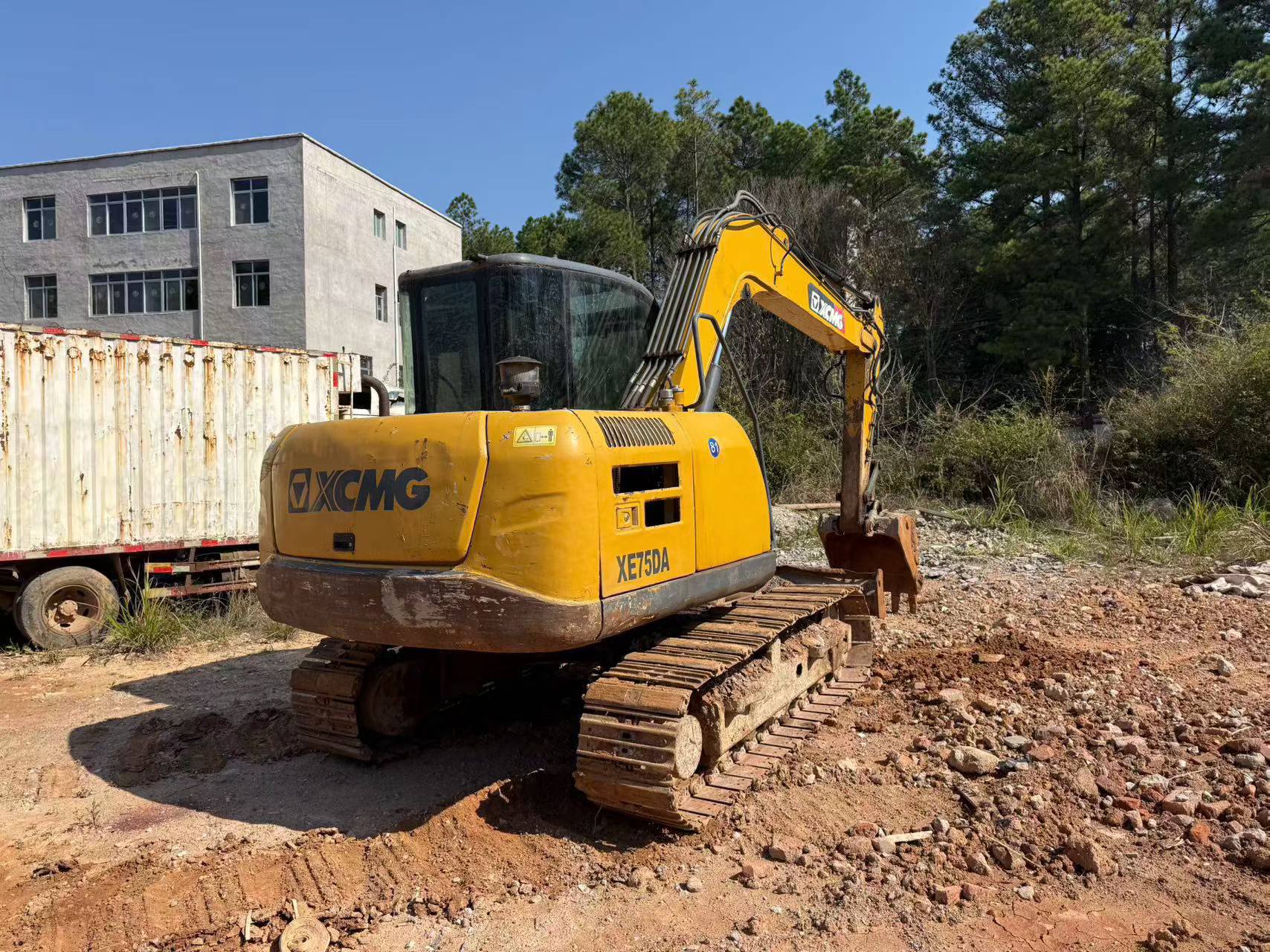 Buy XCMG XE75C Used Excavator / 2 Buy XCMG XE75C Used Excavator / 2