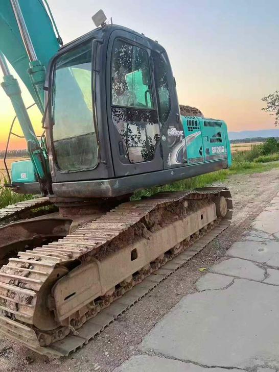 Buy Kobelco SK260 Used Excavator / 1