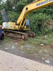 Buy Komatsu PC240-6 Used Excavator / 3 Buy Komatsu PC240-6 Used Excavator / 3