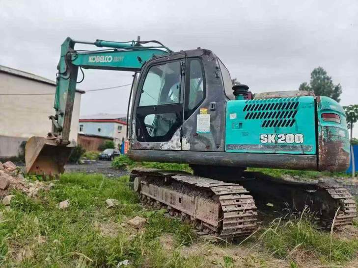 Buy Kobelco SK130 Used Excavator / 1