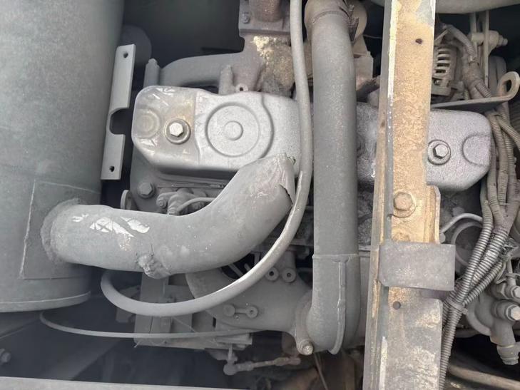 Buy Kobelco SK135 Used Excavator / 1