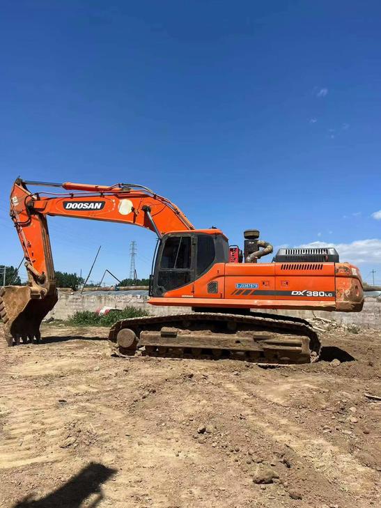 Buy Doosan DX380 Used Excavator / 1