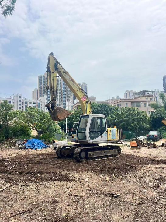 Buy Sumitomo SH120A2 Used Excavator / 1