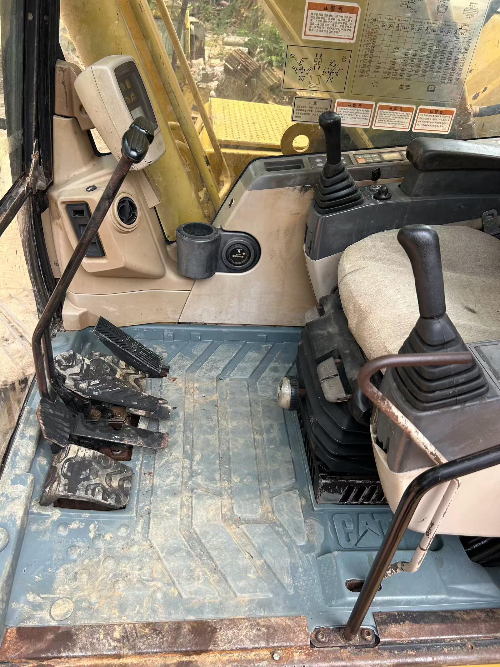 Buy Caterpillar 320C Used Excavator / 8 Buy Caterpillar 320C Used Excavator / 8