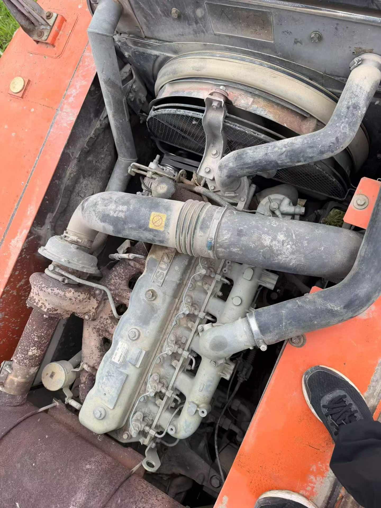 Buy Hitachi ZX200-3G Used Excavator / 5
