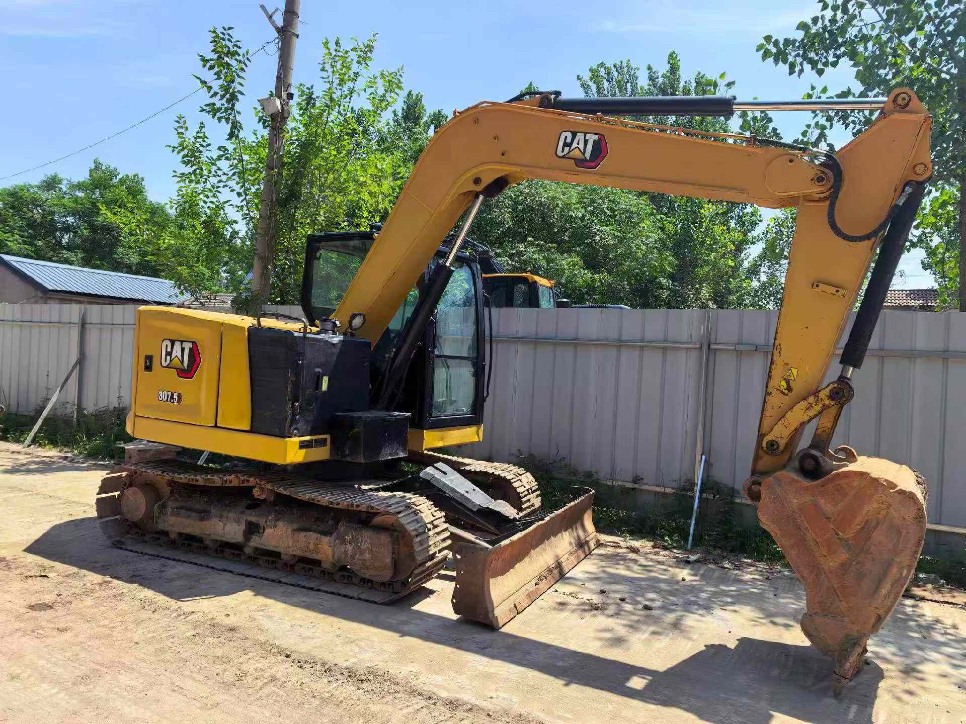 Buy Caterpillar 307B Used Excavator / 2