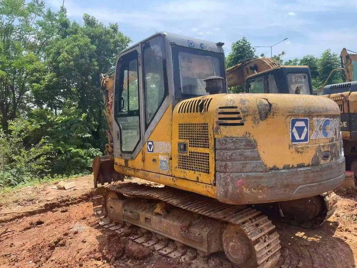 Buy XCMG XE80 Used Excavator / 1