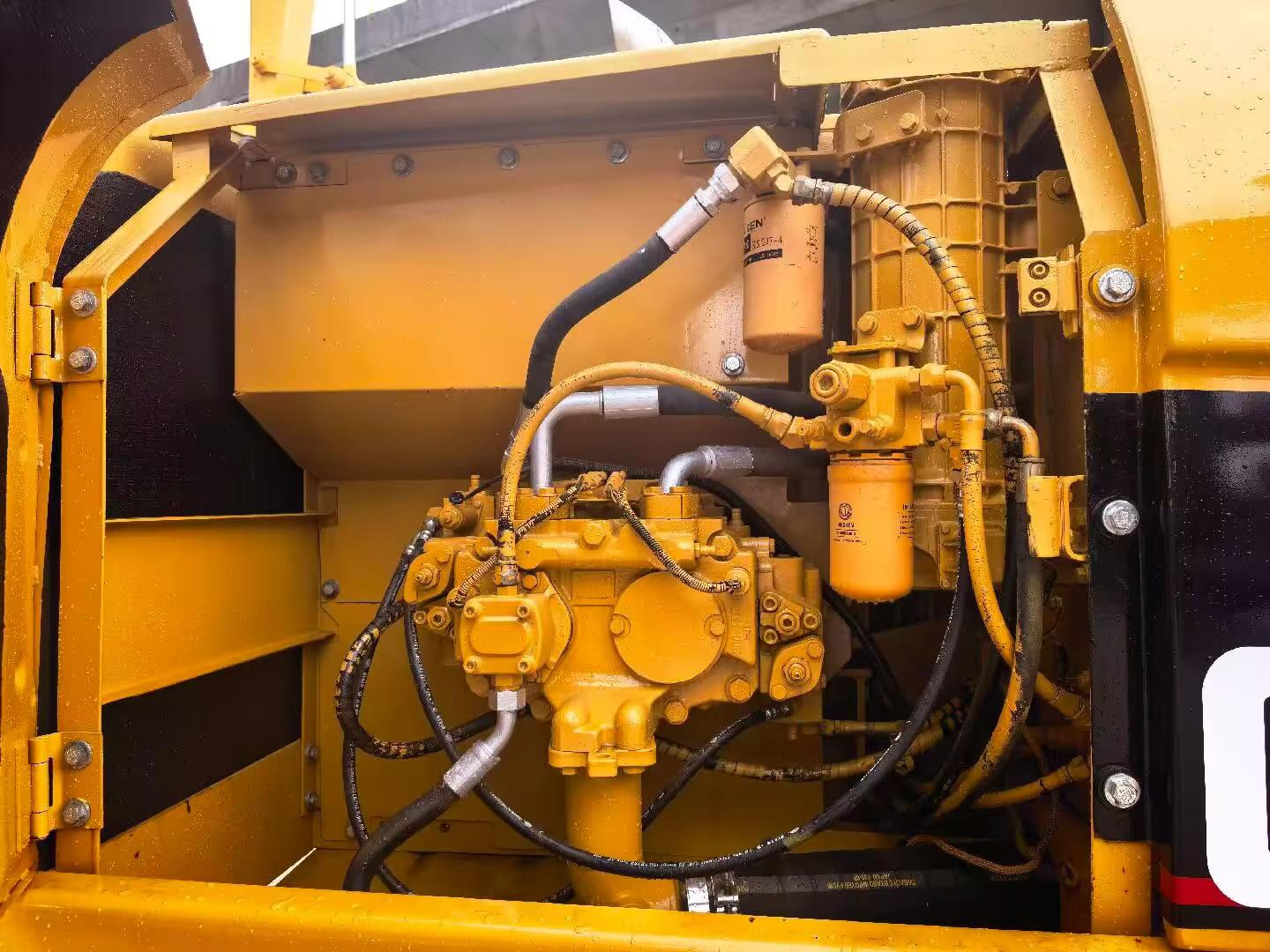 Buy Caterpillar 320C Used Excavator / 3 Buy Caterpillar 320C Used Excavator / 3