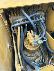 Buy Caterpillar 320D Used Excavator / 5 Buy Caterpillar 320D Used Excavator / 5