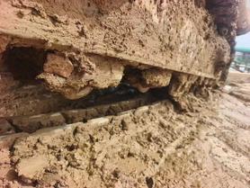 Buy Hyundai R215-7 Used Excavator / 8 Buy Hyundai R215-7 Used Excavator / 8