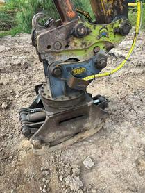 Buy XCMG XE135B Used Excavator / 3 Buy XCMG XE135B Used Excavator / 3
