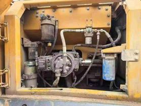 Buy XCMG XE245D Used Excavator / 4 Buy XCMG XE245D Used Excavator / 4