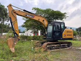 Buy Sany SY135 Used Excavator / 4 Buy Sany SY135 Used Excavator / 4