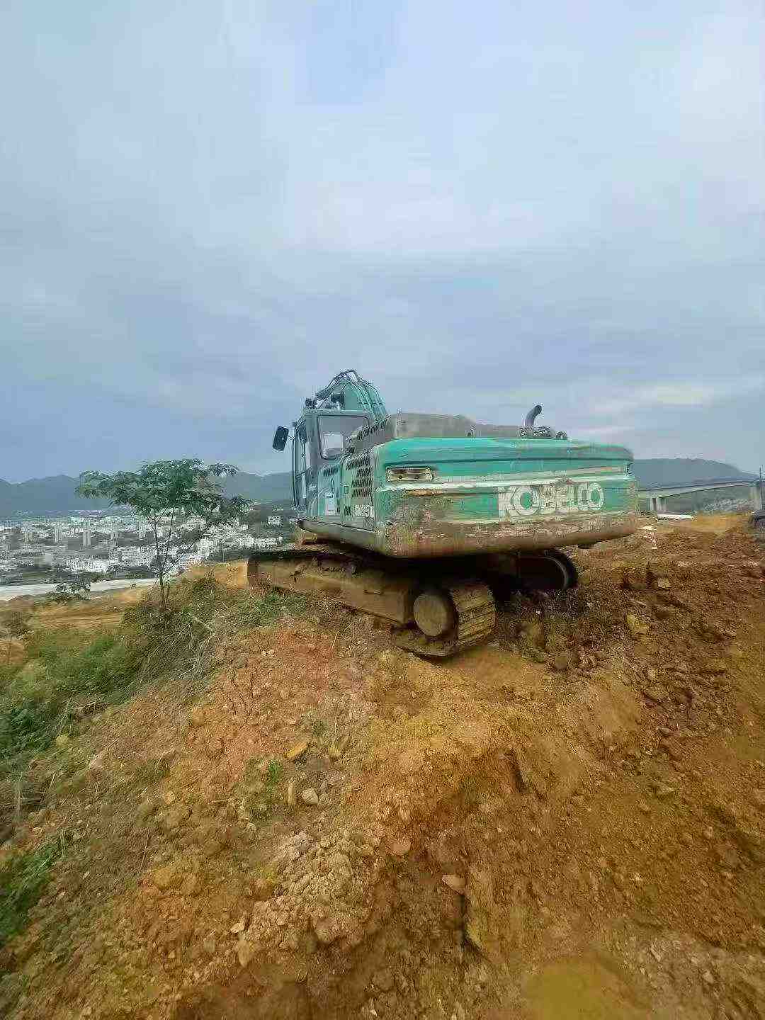 Buy Kobelco SK350-8 Used Excavator / 3