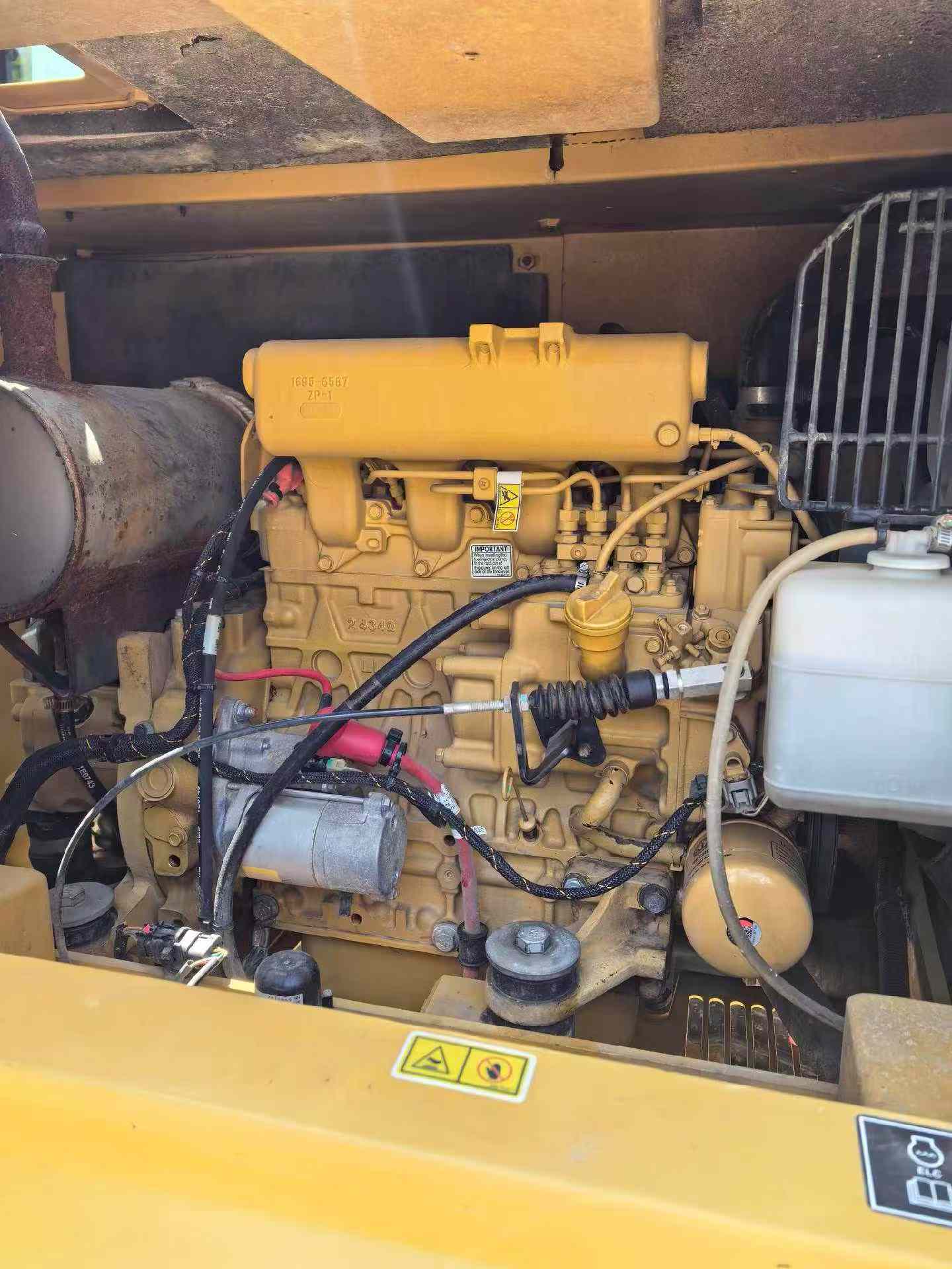 Buy Caterpillar 307B Used Excavator / 8