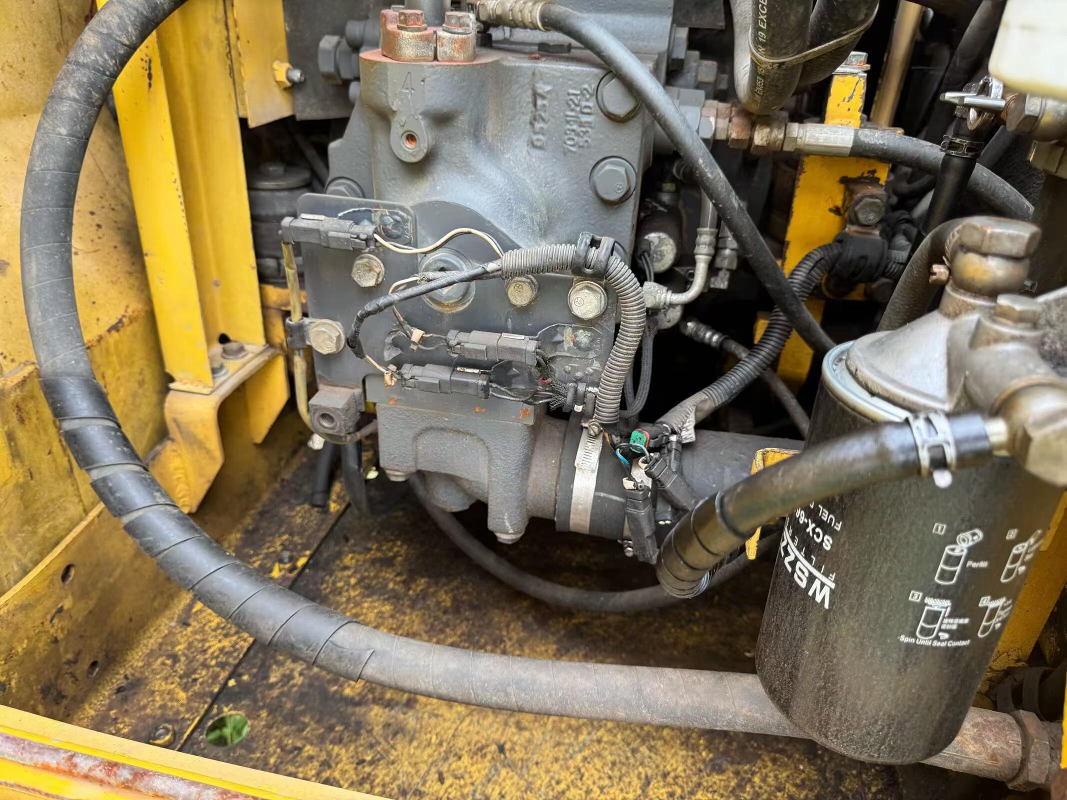 Buy Komatsu PC110-7 Used Excavator / 2