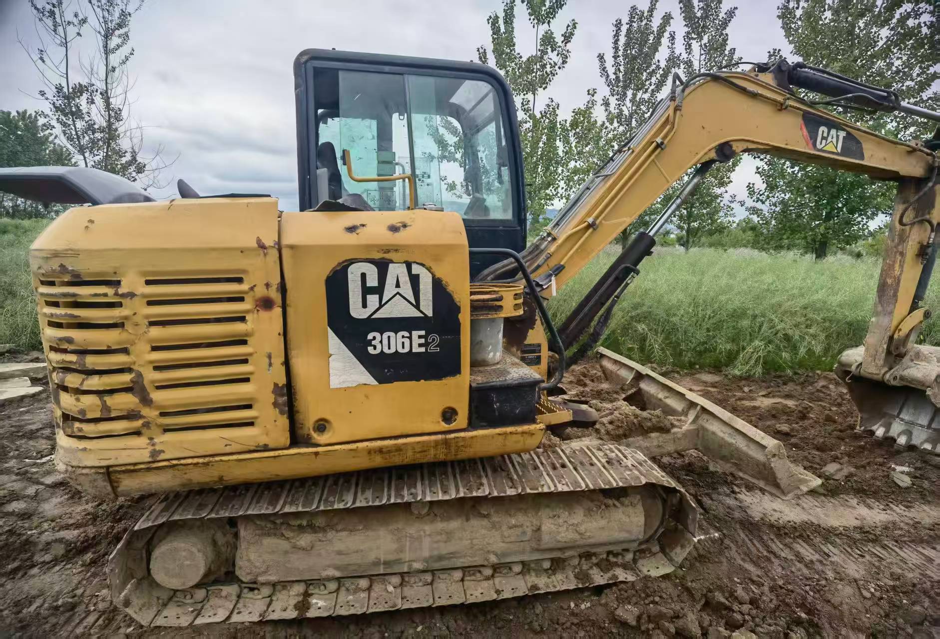 Buy Caterpillar 305.5 Used Excavator / 4