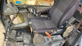 Buy Kato HD820R Used Excavator / 3 Buy Kato HD820R Used Excavator / 3