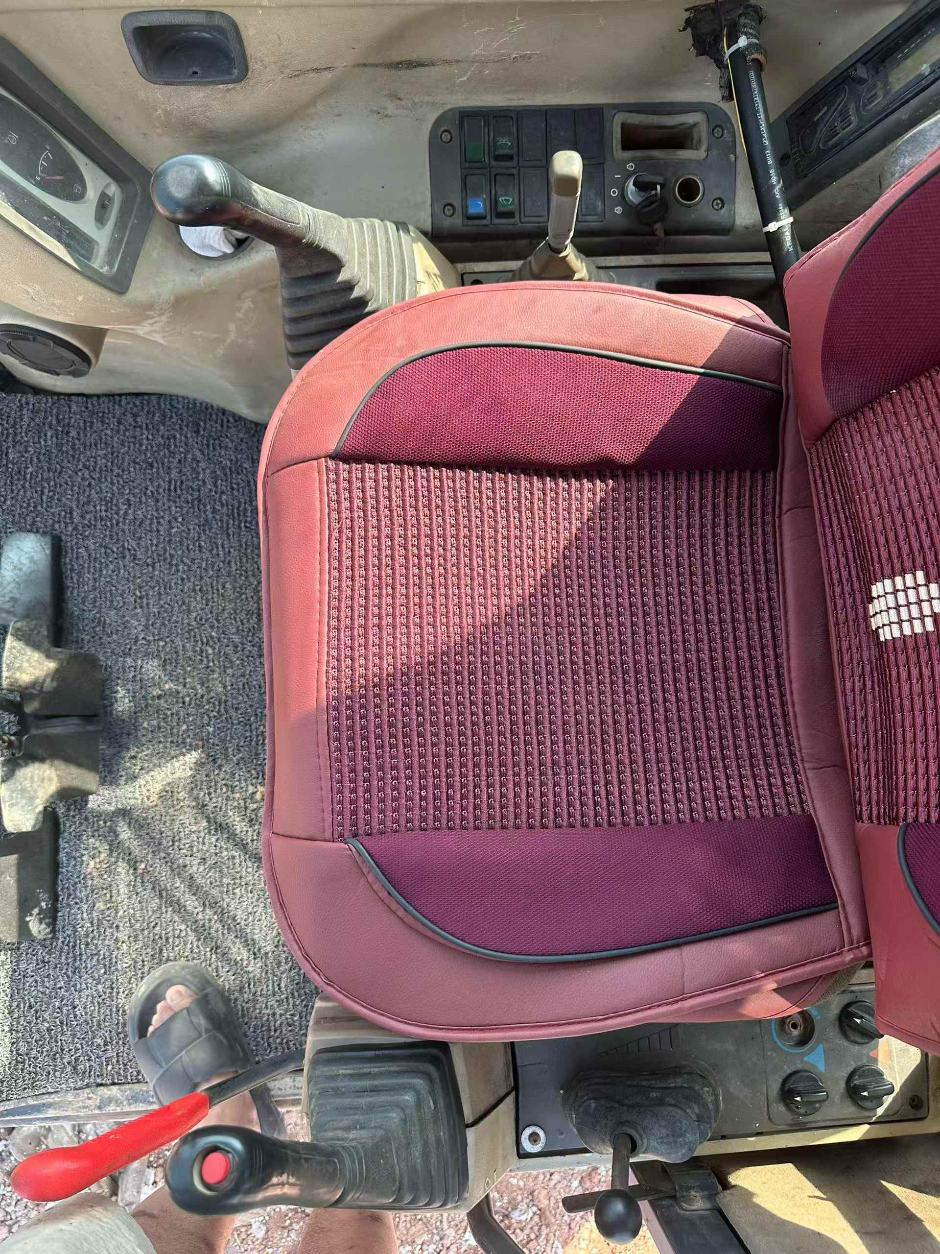 Buy Doosan DH60 Used Excavator / 8 Buy Doosan DH60 Used Excavator / 8