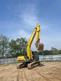 Buy Sumitomo SH200A5 Used Excavator / 4 Buy Sumitomo SH200A5 Used Excavator / 4
