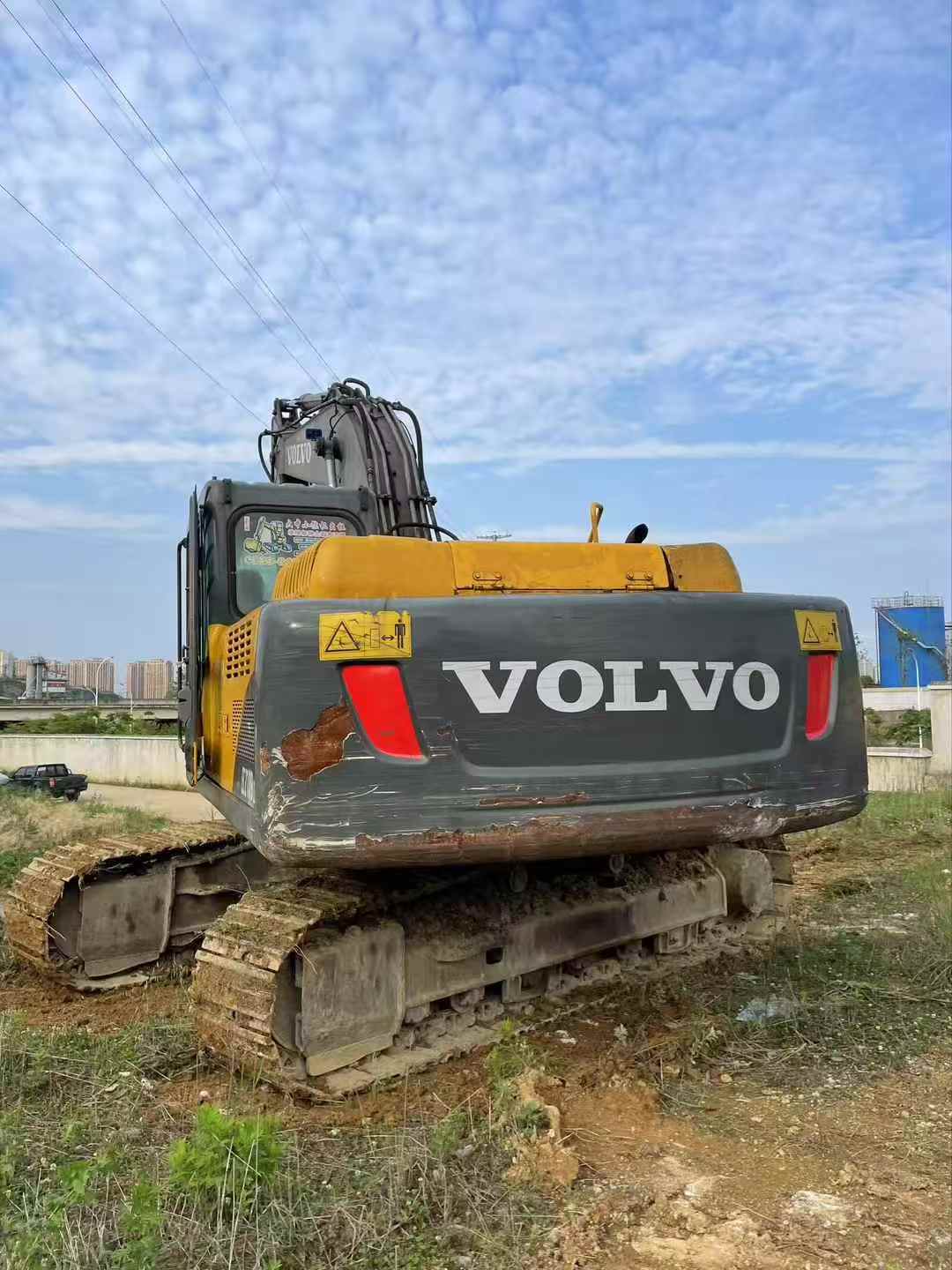 Buy Volvo EC210B Used Excavator / 2 Buy Volvo EC210B Used Excavator / 2
