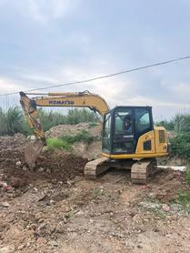 Buy Komatsu PC60-8 Used Excavator / 3 Buy Komatsu PC60-8 Used Excavator / 3
