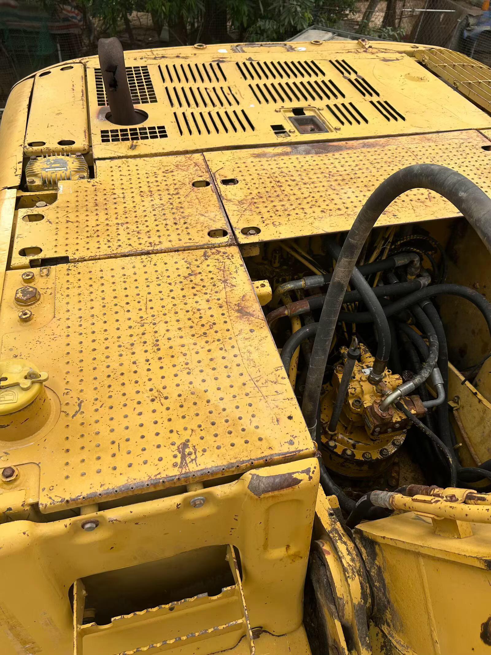 Buy Caterpillar 320C Used Excavator / 5 Buy Caterpillar 320C Used Excavator / 5