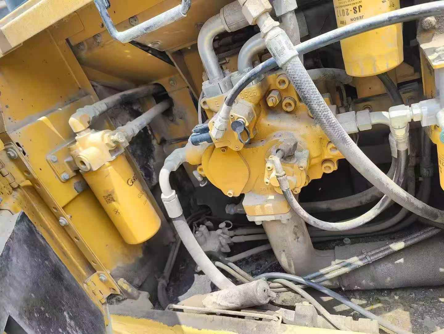 Buy Caterpillar 340D2L Used Excavator / 3 Buy Caterpillar 340D2L Used Excavator / 3