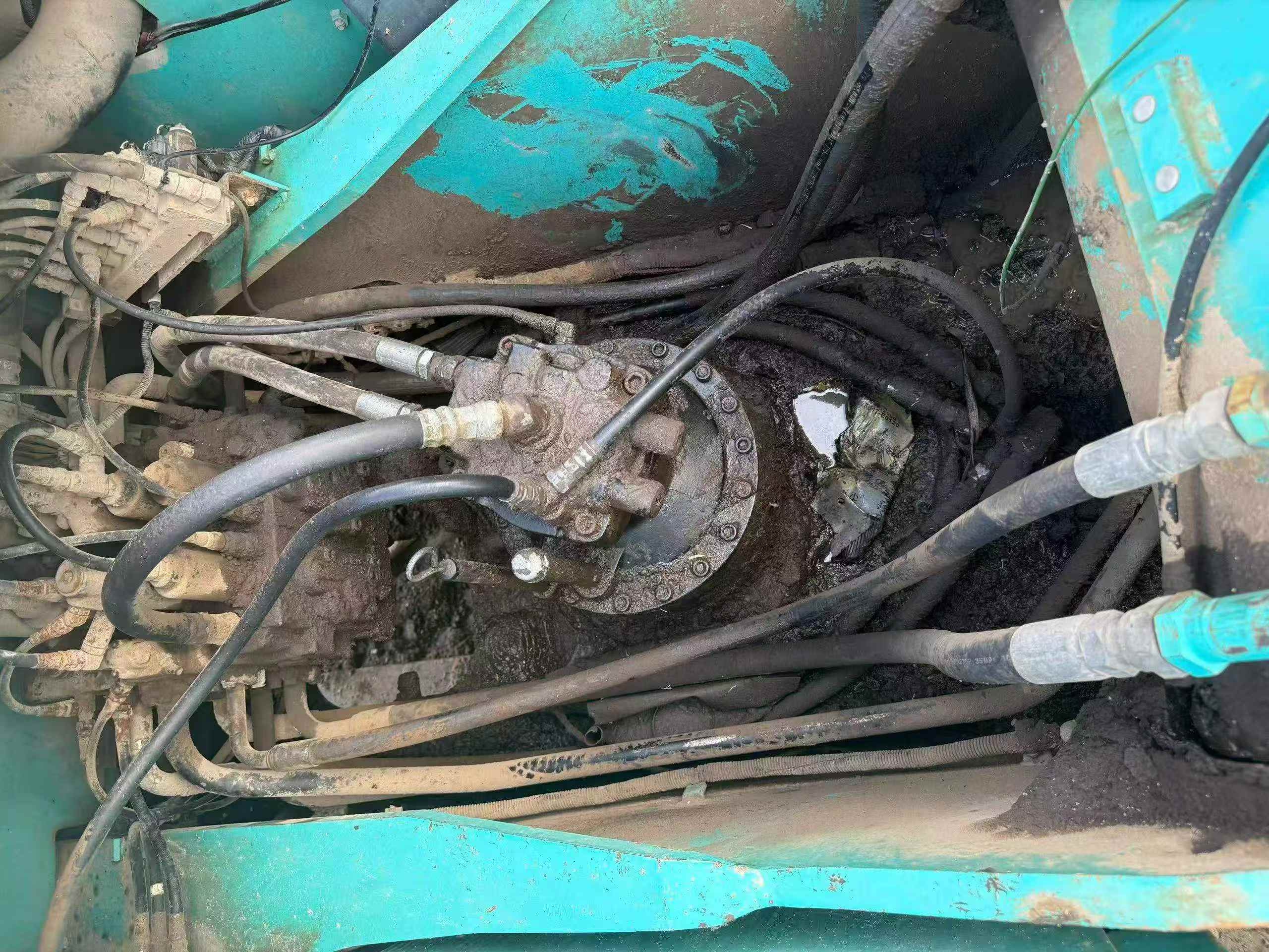 Buy Kobelco SK260LC-8 Used Excavator / 6