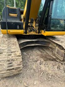 Buy Caterpillar 320D Used Excavator / 7 Buy Caterpillar 320D Used Excavator / 7