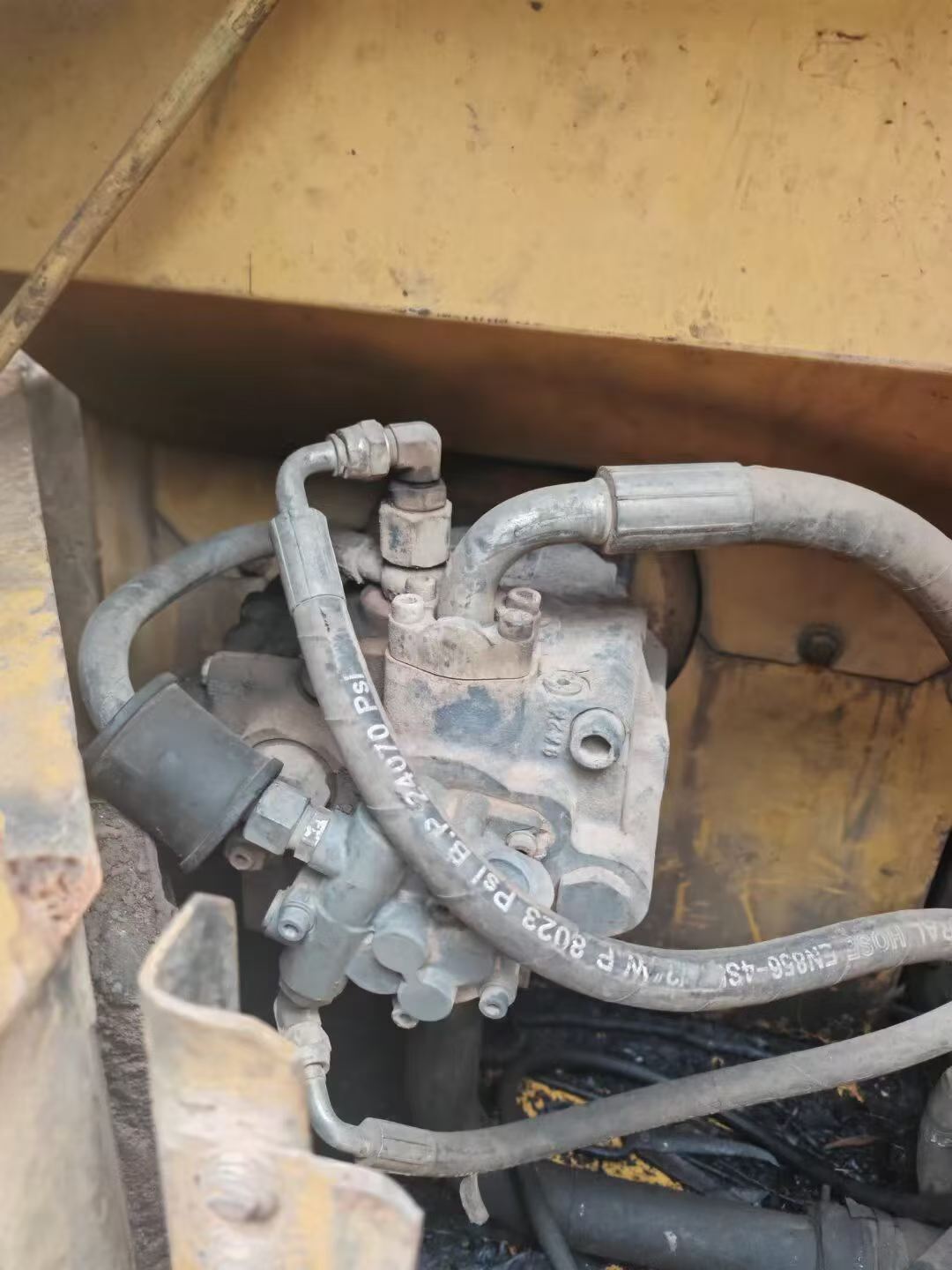 Buy Caterpillar 307B Used Excavator / 4 Buy Caterpillar 307B Used Excavator / 4