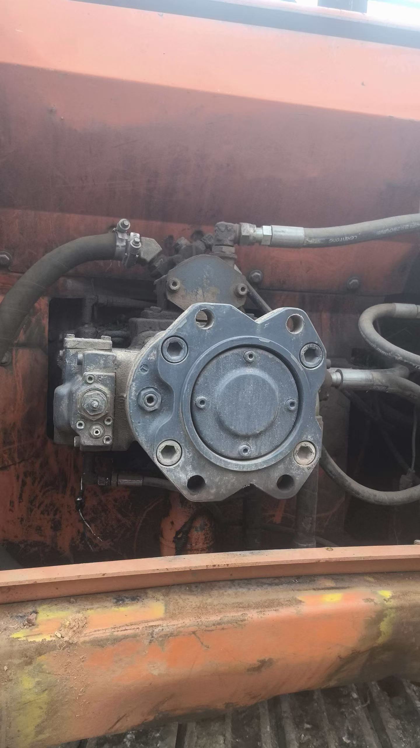 Buy Doosan DH220-9E Used Excavator / 9