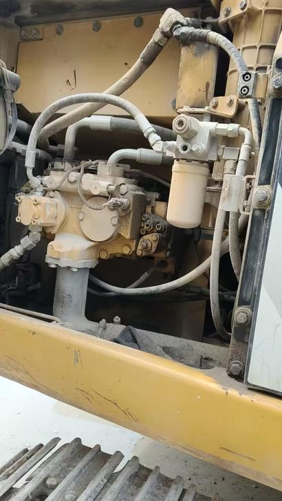 Buy Caterpillar 320A Used Excavator / 1